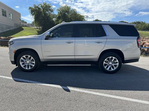 Used 2021 Chevrolet Tahoe Premier image 2