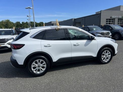 Certified 2024 Ford Escape Active w/ Tech Pack #1 image 6