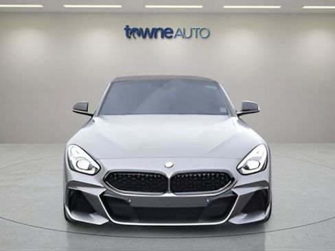 Used 2021 BMW Z4 M40i w/ Executive Package image 15