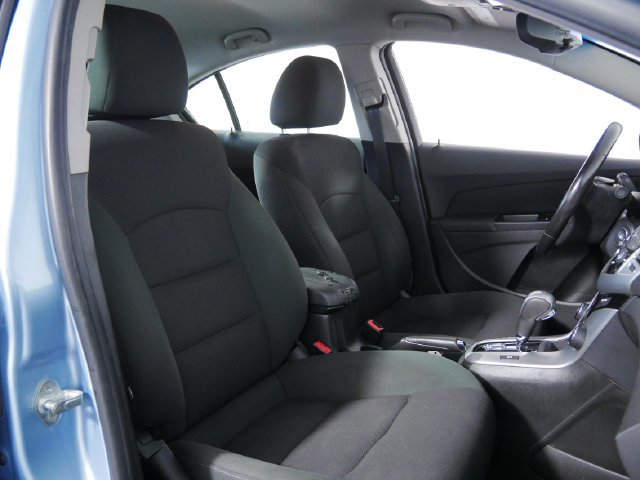 Used 2012 Chevrolet Cruze Eco FWD image 12