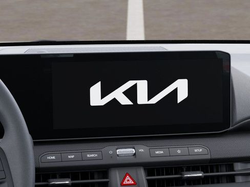 New 2026 Kia K4 LXS image 21