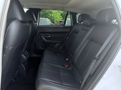 Used 2025 MAZDA CX-50 AWD 2.5 Hybrid w/ Premium Pkg image 23