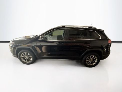 Used 2020 Jeep Cherokee Latitude Plus w/ Cold Weather Group AWD/4WD image 9