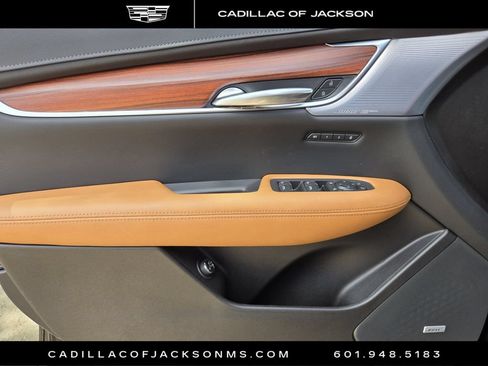New 2026 Cadillac XT5 Premium Luxury w/ Driver Assist Package FWD image 11