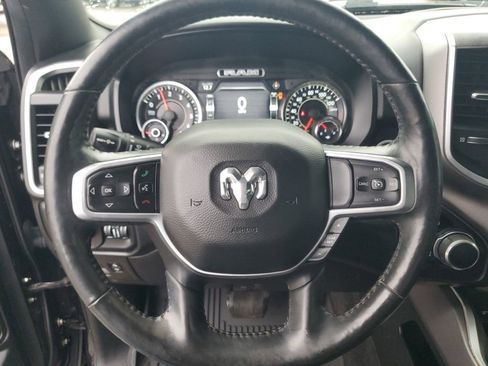 Used 2019 RAM 1500 Big Horn image 14