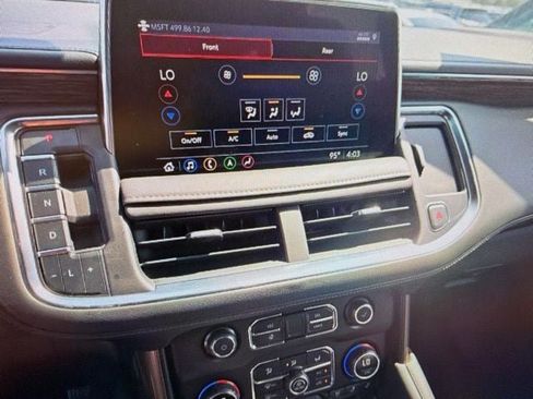 Used 2021 Chevrolet Suburban High Country AWD/4WD image 10
