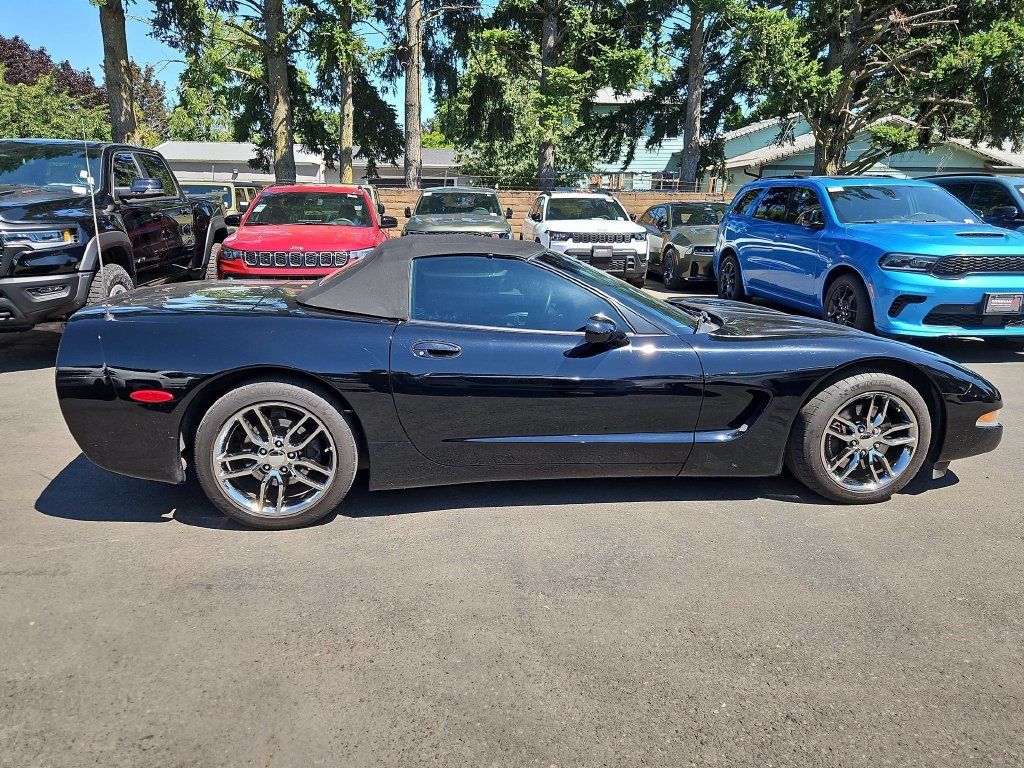 Used 1999 Chevrolet Corvette Convertible w/ Memory Pkg RWD image 8