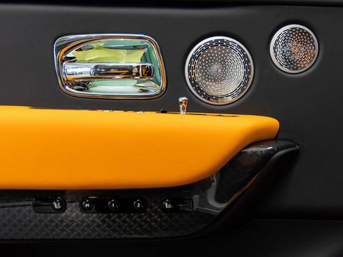 New 2026 Rolls-Royce Cullinan Black Badge image 25