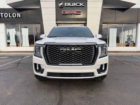 Used 2024 GMC Yukon Denali Ultimate image 4