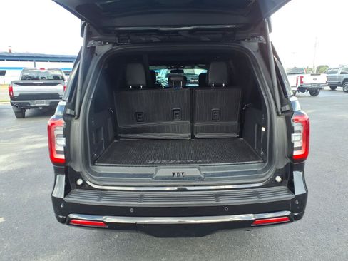 Used 2024 Ford Expedition Max Limited AWD/4WD image 19