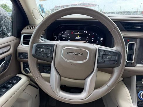 Used 2022 GMC Yukon XL Denali w/ Max Trailering Package AWD/4WD image 13