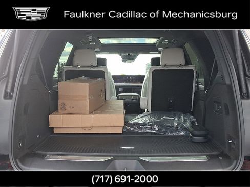 New 2025 Cadillac Escalade Sport Platinum w/ LPO, ONYX Package image 21