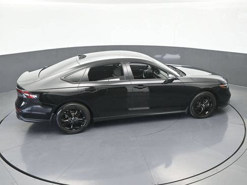 Used 2025 Honda Accord SE image 49
