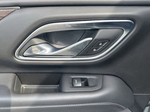 Used 2023 Chevrolet Suburban LT image 29
