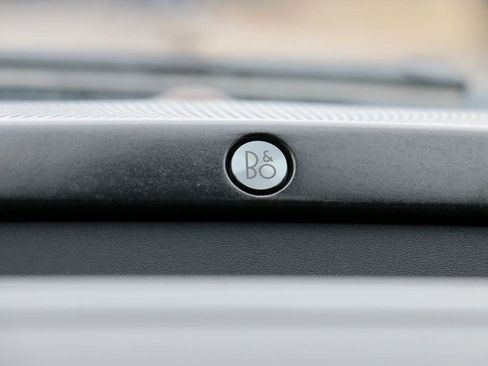 Used 2018 Ford F150 Raptor w/ Equipment Group 802A Luxury image 19