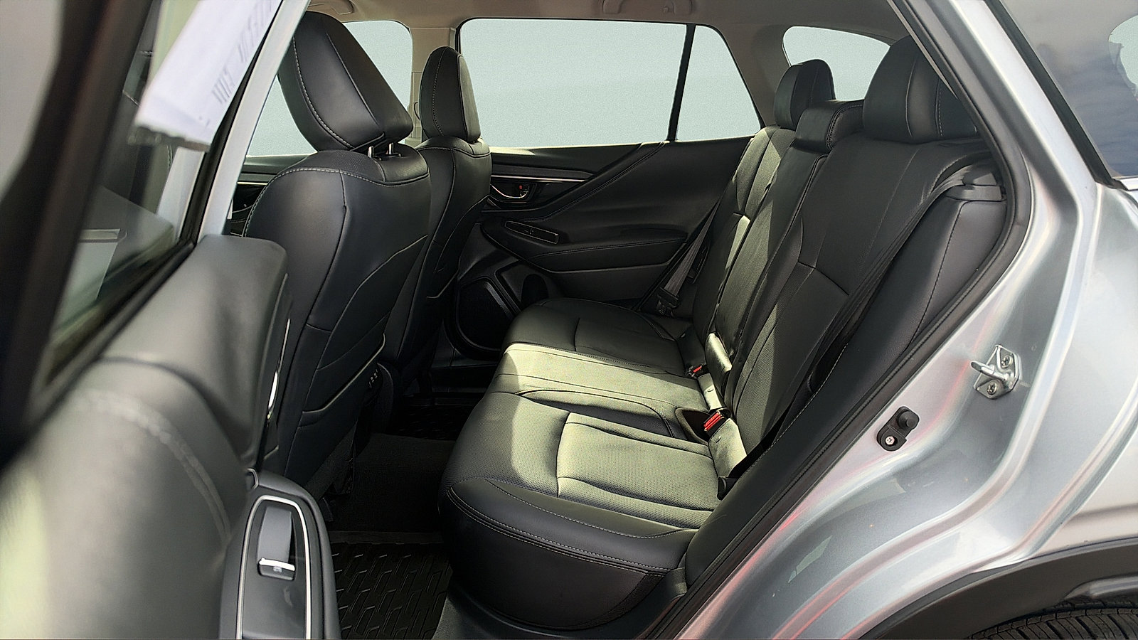 Used 2022 Subaru Outback Limited AWD/4WD image 24