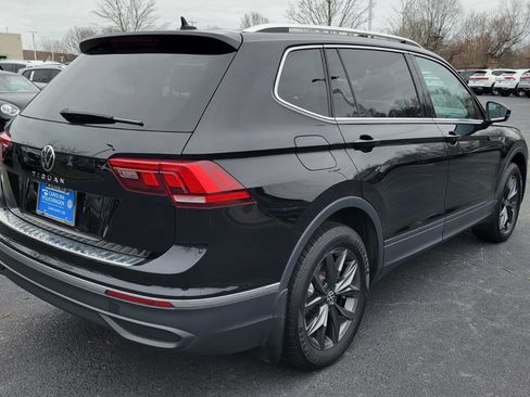 Certified 2023 Volkswagen Tiguan SE image 5