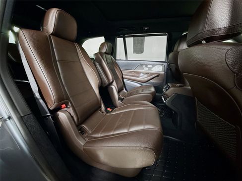 Used 2023 Mercedes-Benz GLS 450 GLS 450 image 30