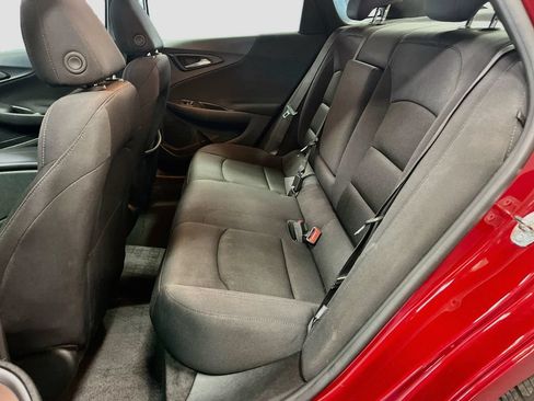 Used 2024 Chevrolet Malibu LT w/ LPO, Floor Liner Package FWD image 23