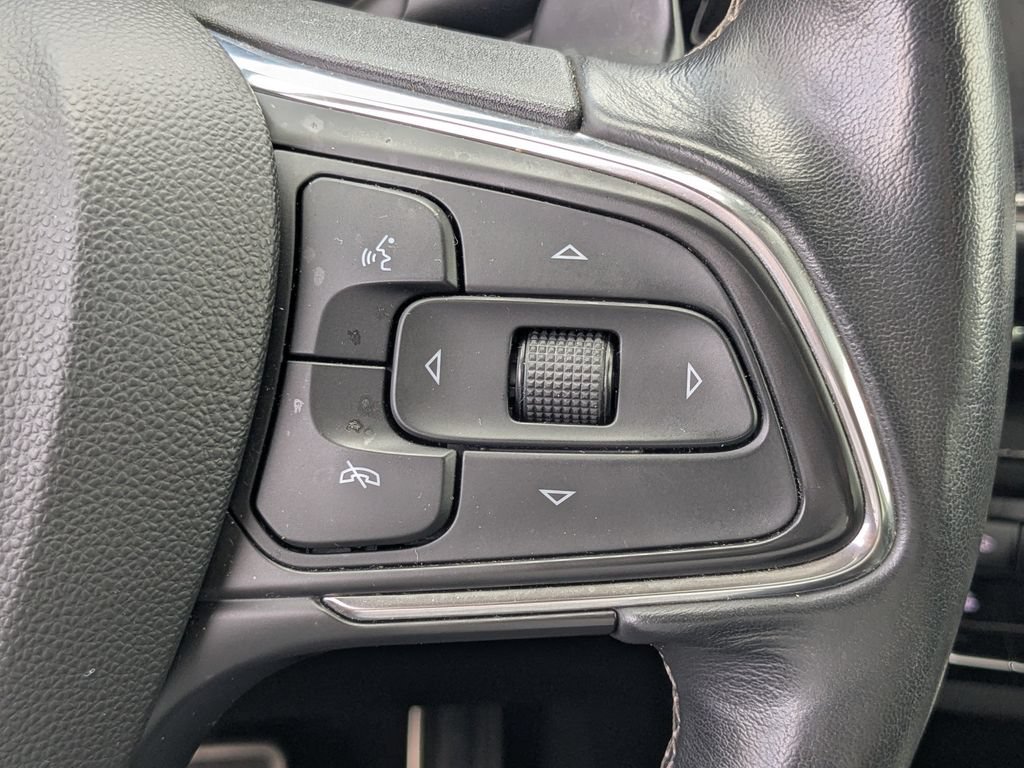 Used 2023 Buick Envision Essence w/ Sport Touring Package AWD/4WD image 24