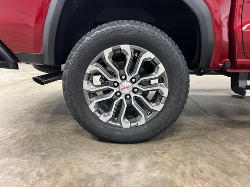 New 2026 GMC Canyon Denali AWD/4WD image 10