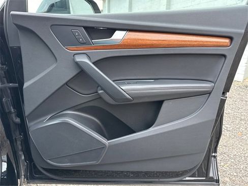 Used 2021 Audi Q5 2.0T Premium Plus image 25