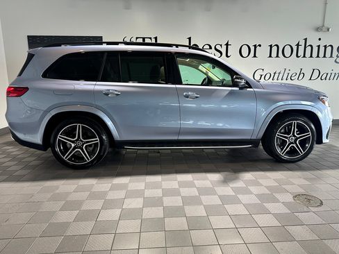 Used 2026 Mercedes-Benz GLS 450 4MATIC image 3