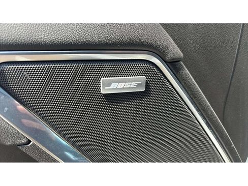 Used 2022 Chevrolet Silverado 1500 LT Trail Boss w/ LT Trail Boss Premium Package AWD/4WD image 20