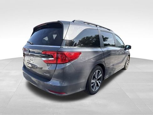 Used 2021 Honda Odyssey Touring image 7