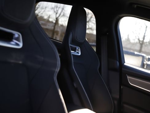 New 2026 Jaguar F-PACE R-Dynamic S AWD/4WD image 13
