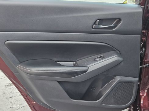Used 2025 Nissan Altima 2.5 SV FWD image 22