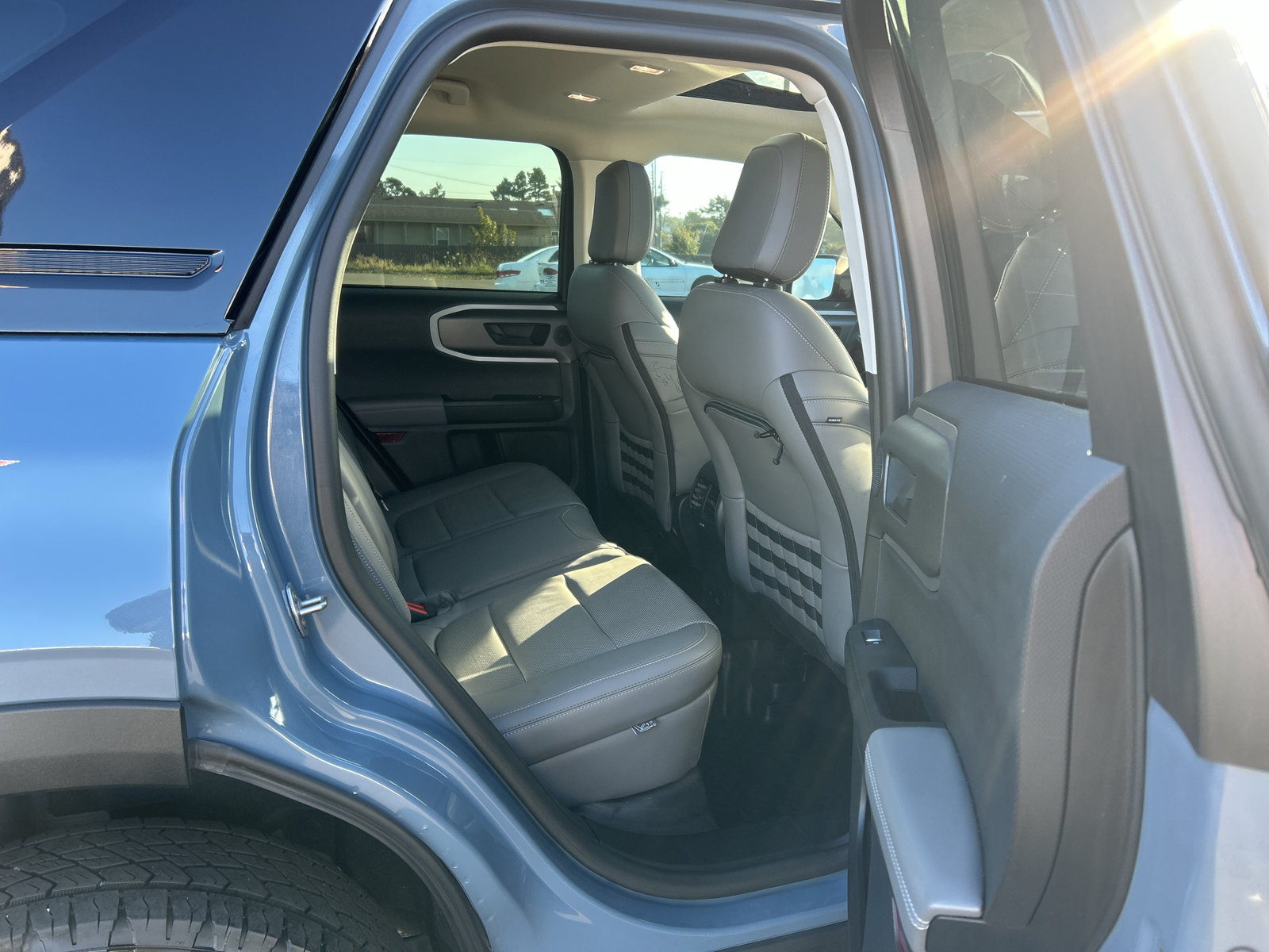 Certified 2025 Ford Bronco Sport Badlands w/ Badlands Tech Package AWD/4WD image 35