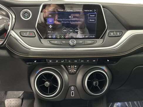 Used 2022 Chevrolet Blazer Premier FWD image 21