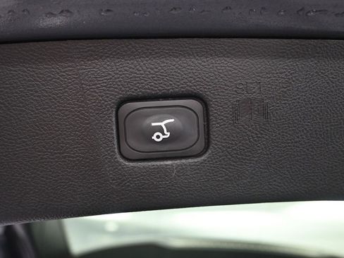 Used 2024 Ford Edge Titanium AWD/4WD image 34
