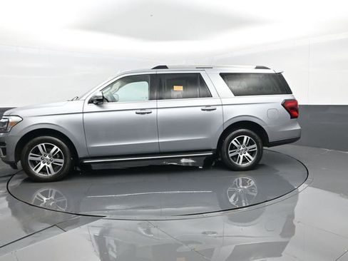 Used 2023 Ford Expedition Max Limited image 5