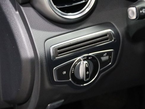 Used 2017 Mercedes-Benz C 300 4MATIC Sedan image 59