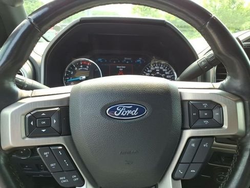 Used 2022 Ford F250 Platinum AWD/4WD image 20