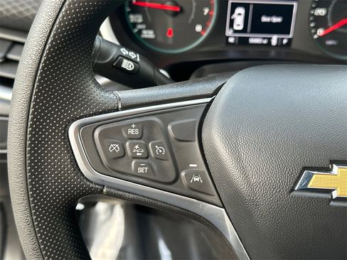 Used 2023 Chevrolet Malibu LT image 28