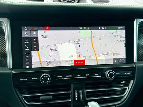 Used 2021 Porsche Macan GTS image 16