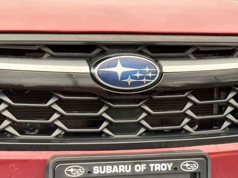 Used 2019 Subaru Crosstrek 2.0i Premium image 12