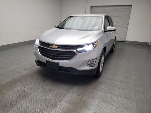 Used 2021 Chevrolet Equinox LT w/ Driver Convenience Package image 15