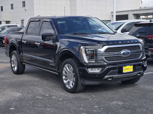 Used 2021 Ford F150 Limited image 3