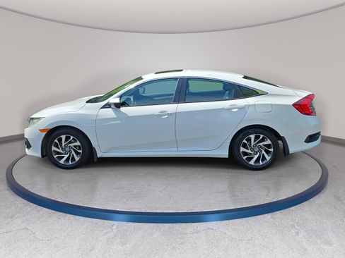 Used 2016 Honda Civic EX image 8