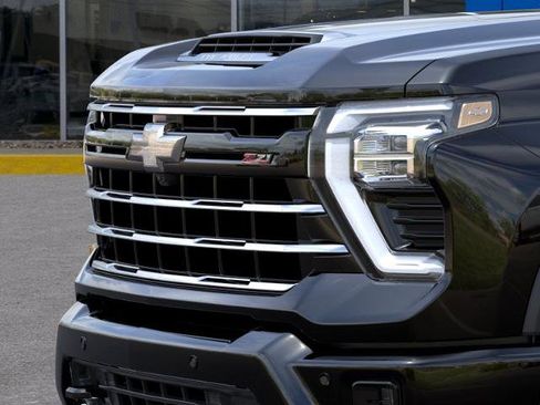 New 2026 Chevrolet Silverado 2500 LTZ w/ Z71 Chrome Sport Edition AWD/4WD image 13