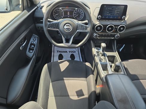 Used 2024 Nissan Sentra SV image 19