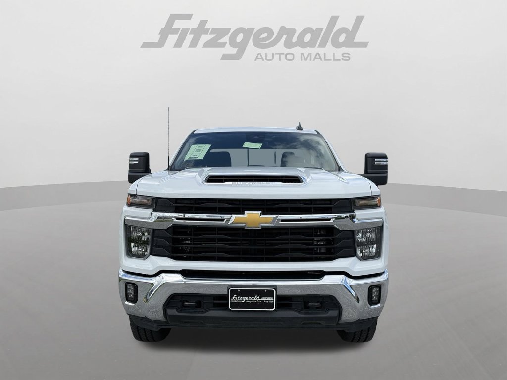 Used 2025 Chevrolet Silverado 2500 LT w/ Convenience Package AWD/4WD image 2