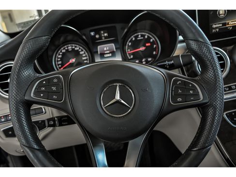 Used 2017 Mercedes-Benz C 300 4MATIC Sedan image 17
