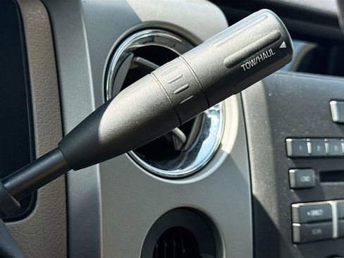Used 2010 Ford F150 XLT RWD image 13