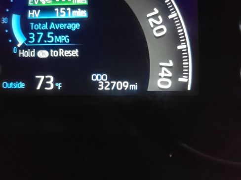 Used 2022 Toyota RAV4 SE w/ Weather & Moonroof Package AWD/4WD image 23
