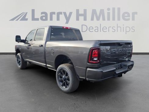 New 2026 RAM 2500 Big Horn AWD/4WD image 3
